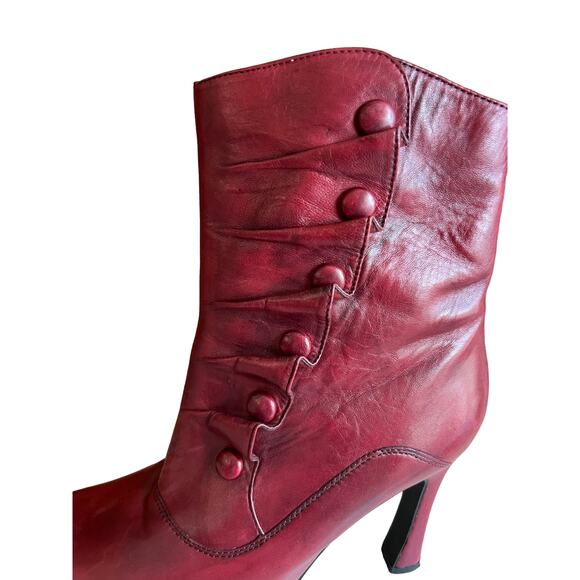 Earthies Steampunk Ruffled Leather Ferarra Platform Boots Deep Red Wine 9 - Picture 2 of 10